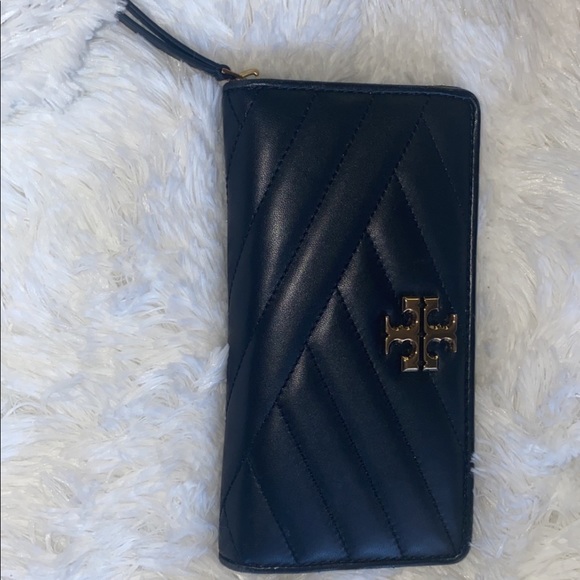 Black Tory Burch Wallet - Picture 1 of 4